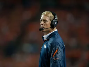 Del Rio wary of Patriots test