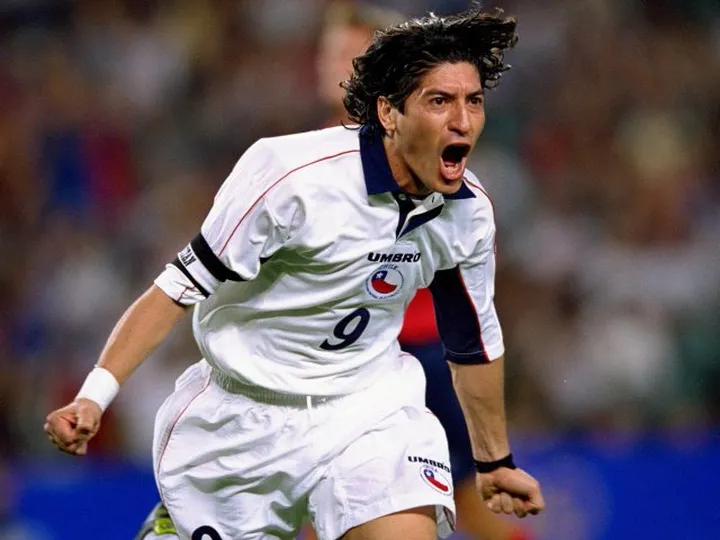 Zamorano escapes serious injury in car crash
