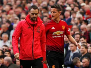 Herrera limps off for Man Utd against Liverpool