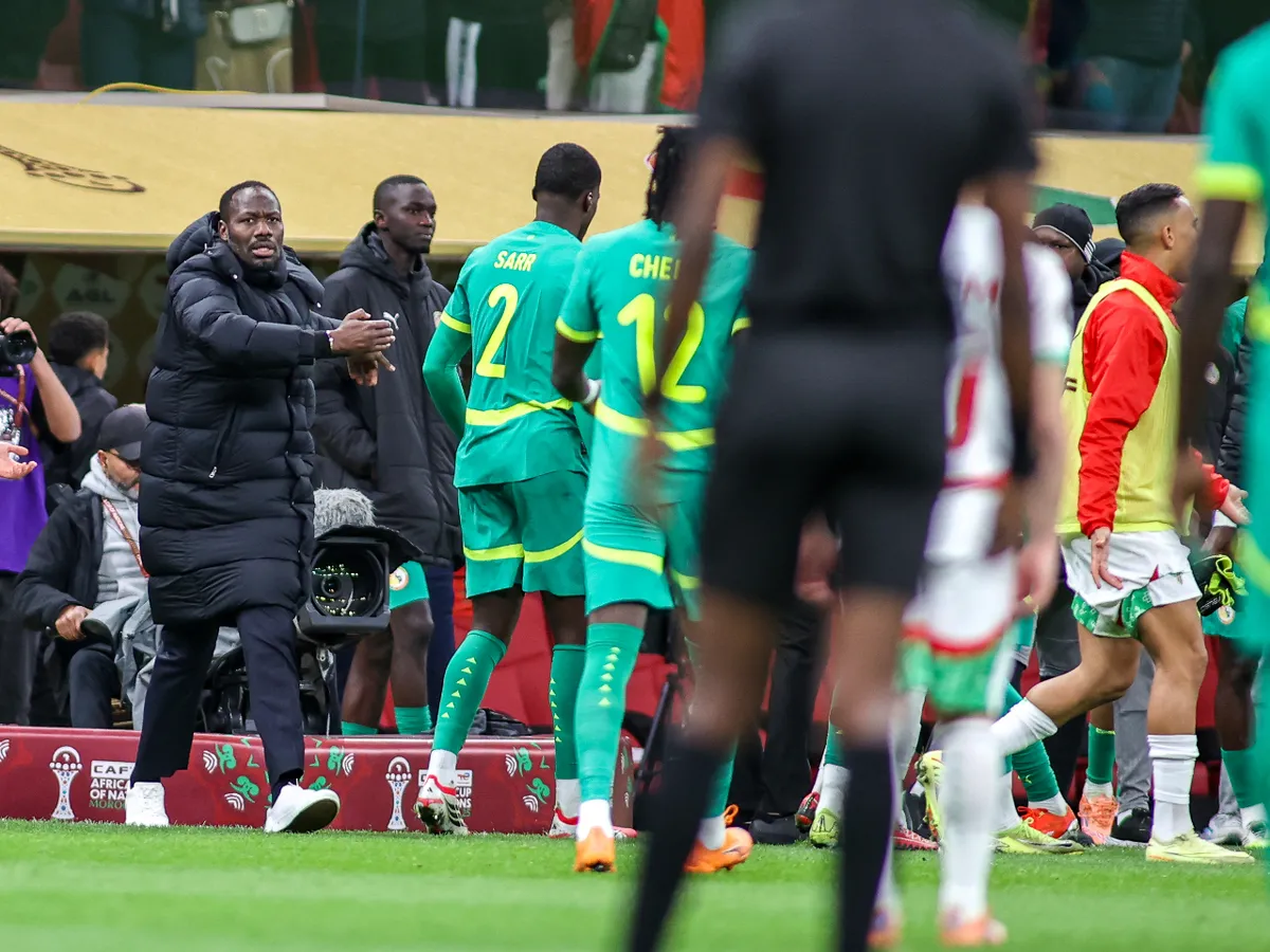 Senegal vs. Iraq: Three matches, five goals conceded and an off-field storm — can Thiaw spark a World Cup revival?