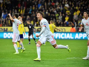 David de Gea injured as Spain salvage late draw to book Euro 2020 spot