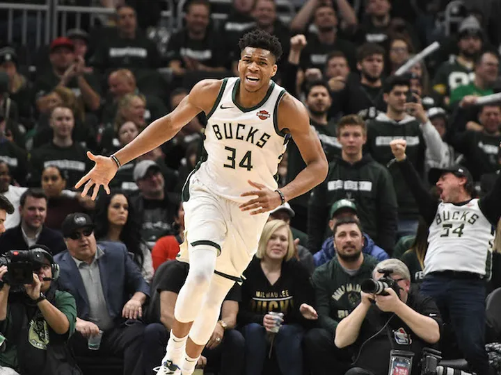 Bucks sweep aside Pistons in playoffs opener