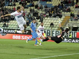Late winner boosts Carpi survival hopes