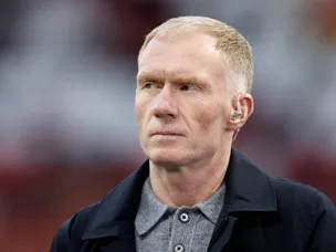 Scholes names eight United players who should leave — and backs triple midfield swoop