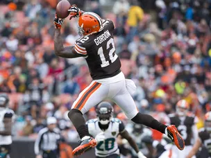 Gordon starring again for Browns