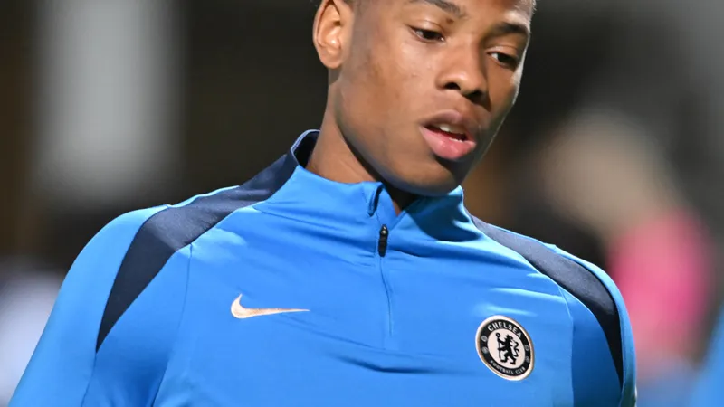 Chelsea 'identify' League One club to loan 20-year-old starlet