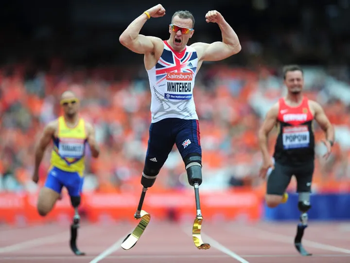 Paralympic runner to compete in 'Splash!'