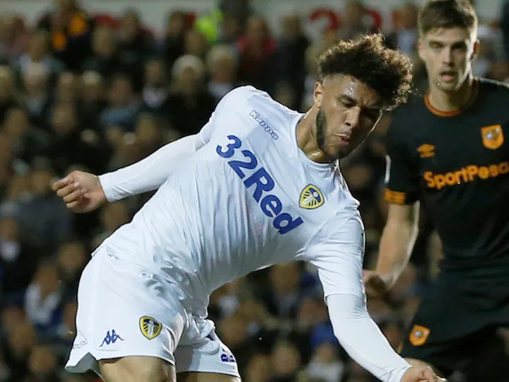 Leeds boss Marcelo Bielsa hails Tyler Roberts's "virtues"