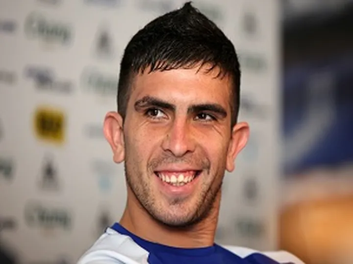 Stracqualursi looking to copy Tevez "model"