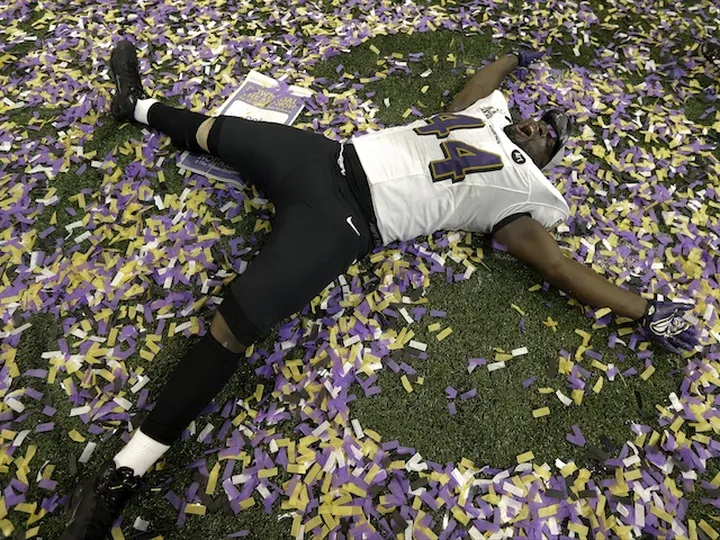 Report: Leach will wait for new contract