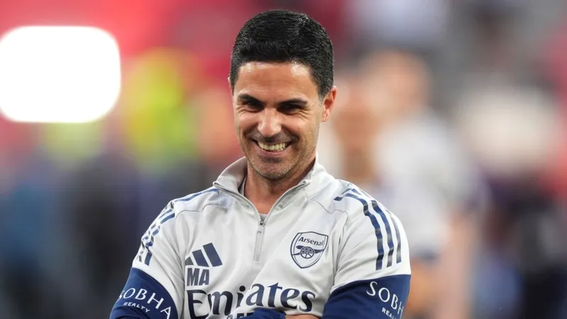 Arsenal’s £30m target ‘wants to join’ as fresh Rogers transfer update emerges