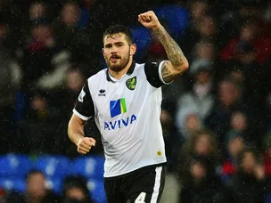 Norwich being held by Huddersfield