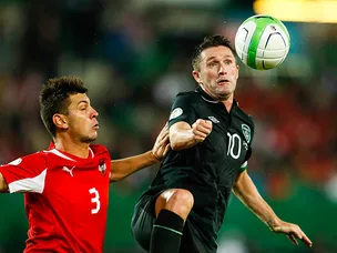 Keane sits out Germany clash