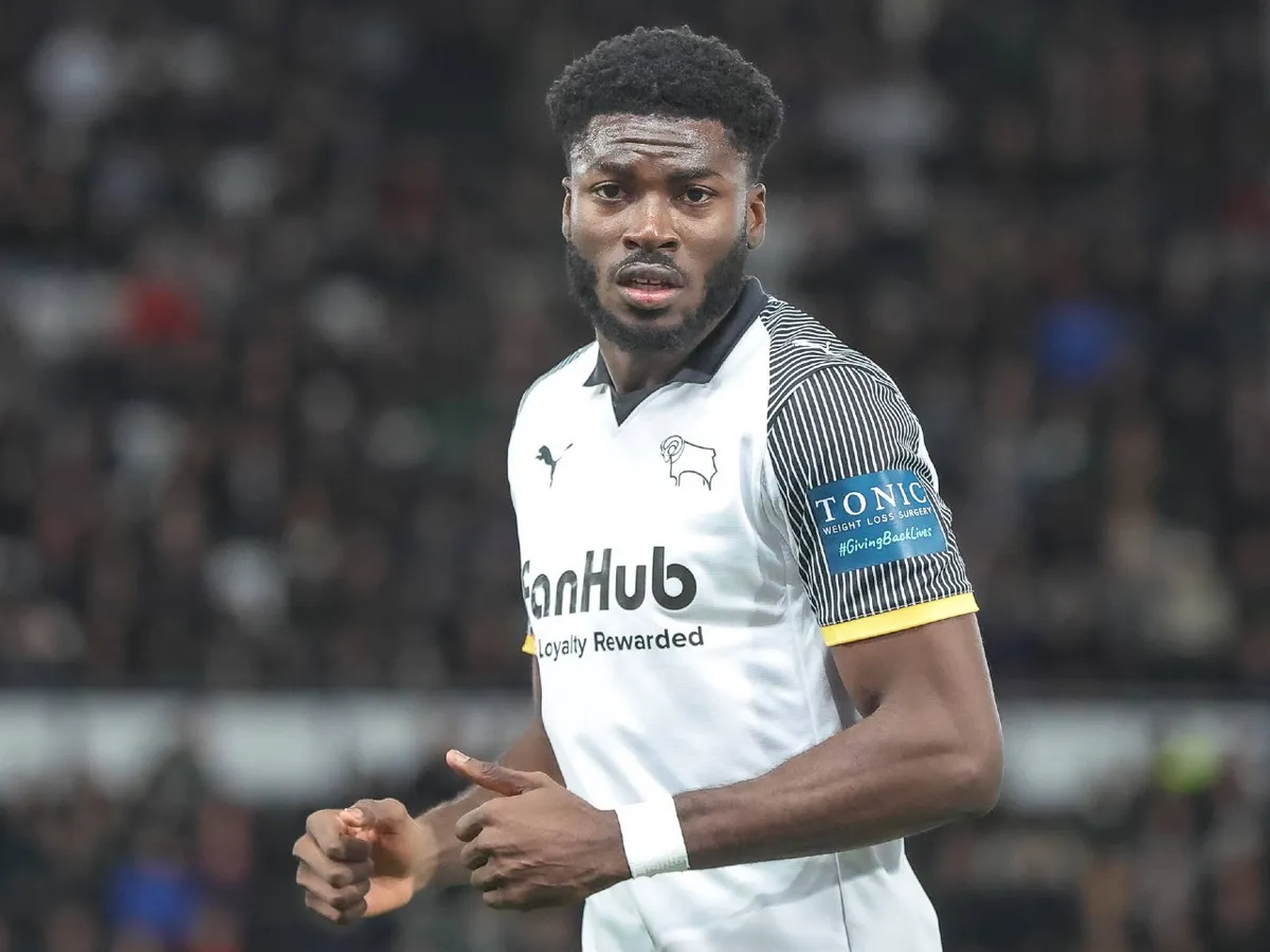 Second-tier swoop? Leeds, Palace 'considering move' for £20m striker