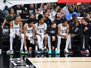 Game 5: Spurs vs. Knicks - prediction, team news, lineups