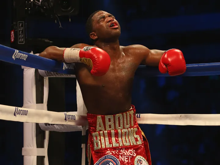 Broner invokes Maidana rematch clause