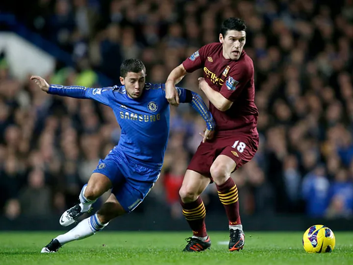 Barry wants to stay at City for "as long as possible"