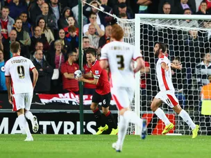 MK Dons humiliate struggling United