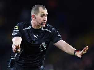 Who is the ref for EFL Cup final? Past controversies, record in charge of Arsenal and Man City