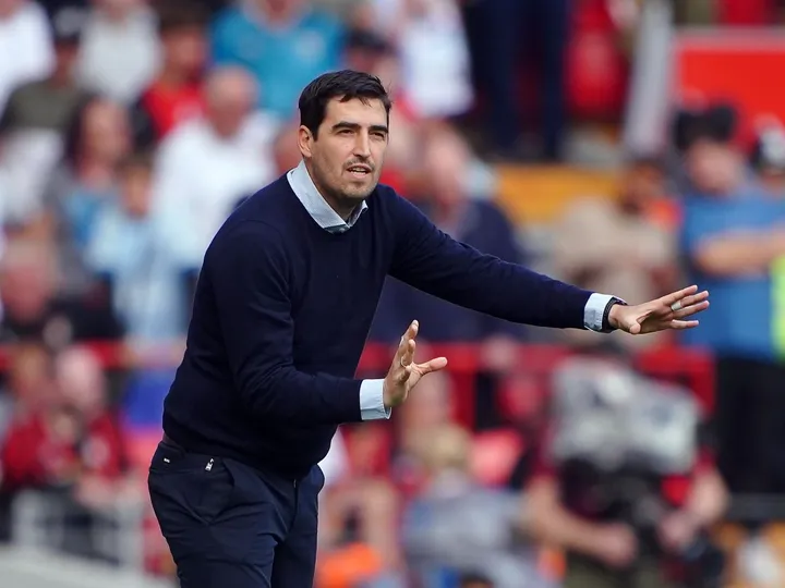 Reason to worry? Reds in 'advanced' talks with Iraola but Bundesliga club lurk