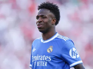 'A lot to discuss' - Vinicius breaks silence over Real Madrid future