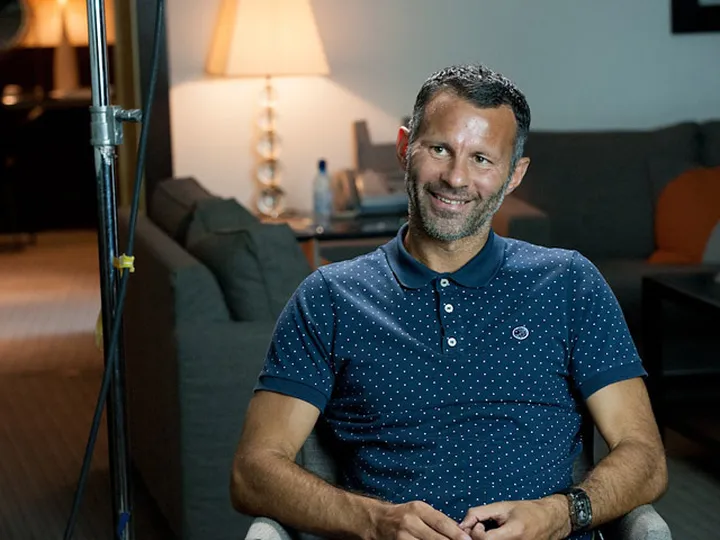 Zaha, Buttner don Giggs masks