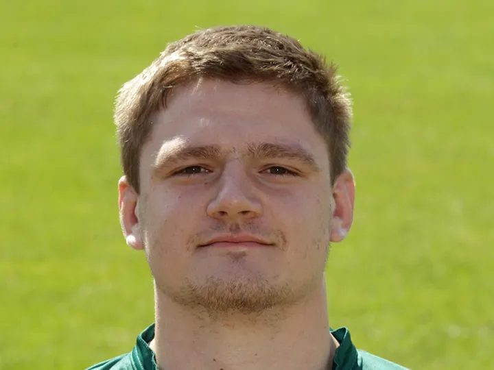 Green signs Newcastle deal