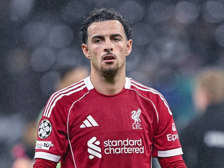 Curtis comeback? Isak in? Liverpool injury, suspension list vs. Crystal Palace