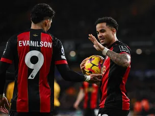 Kluivert, Evanilson make Premier League history in Wolves win