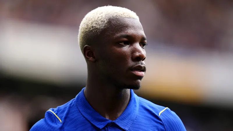 Caicedo, Palestra, Henderson latest: Chelsea injury, suspension list vs. Arsenal