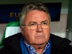 Hiddink: 'Chelsea plight frightening'