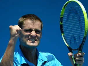 Youzhny sees off Becker in Madrid