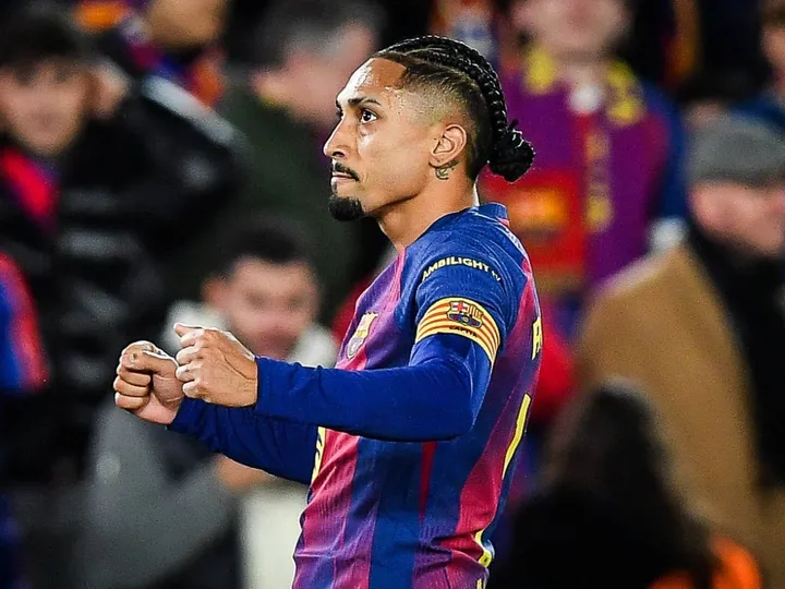 Brilliant Barcelona complete comeback against Atletico Madrid to extend La Liga lead