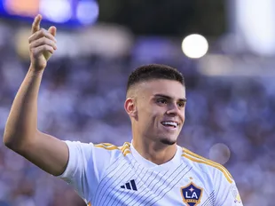 Pick a Pec? Arsenal, Liverpool 'among nine clubs' fighting for MLS star