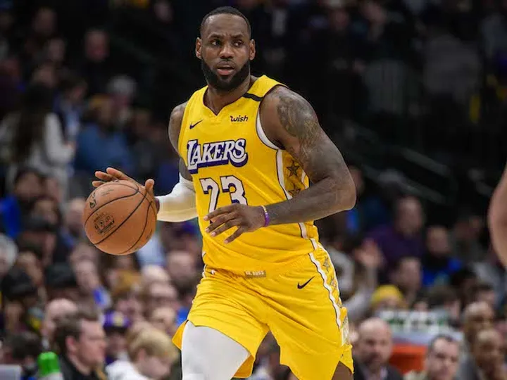 NBA roundup: LeBron James passes Michael Jordan in career field goals