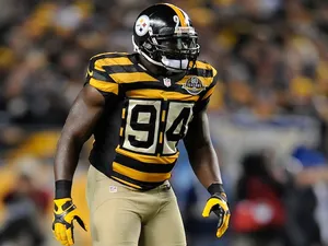 Lawrence Timmons of the Pittsburgh Steelers lines up against Baltimore on November 18, 2012