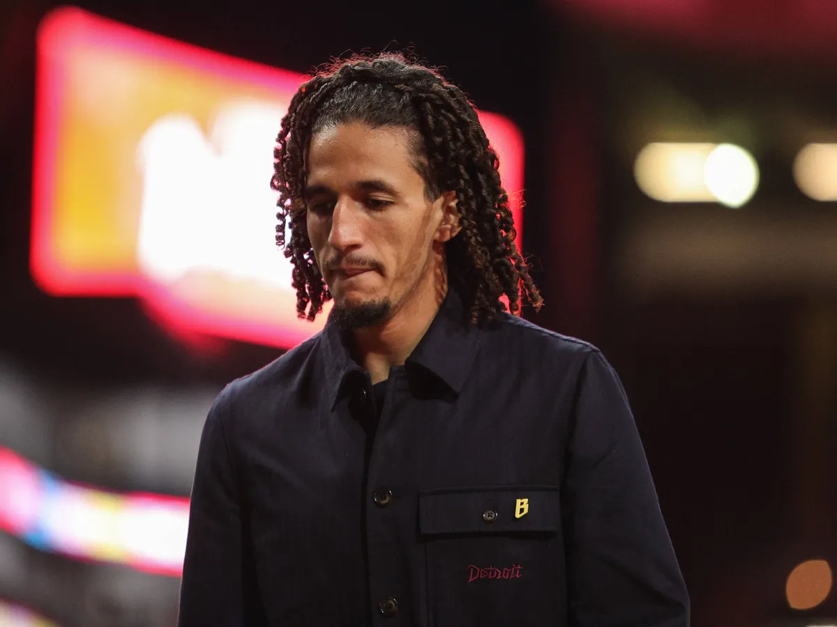 Leeds United vs. Burnley injury, suspension list, predicted XIs