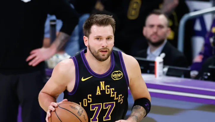 Los Angeles Lakers vs. LA Clippers: Player props, injury report and prediction | NBA