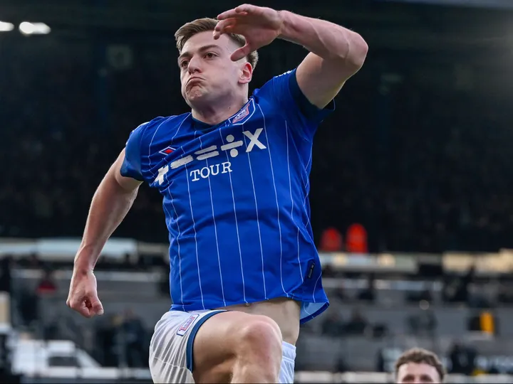 Amorim's options dry up as Â£30m Delap 'prefers two clubs' over Man United