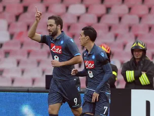Napoli lead against Cagliari