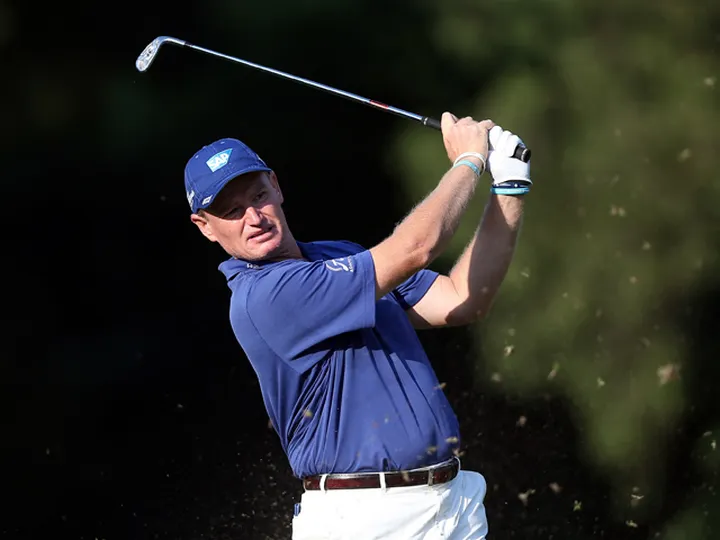 Kruger, Sullivan share South Africa lead