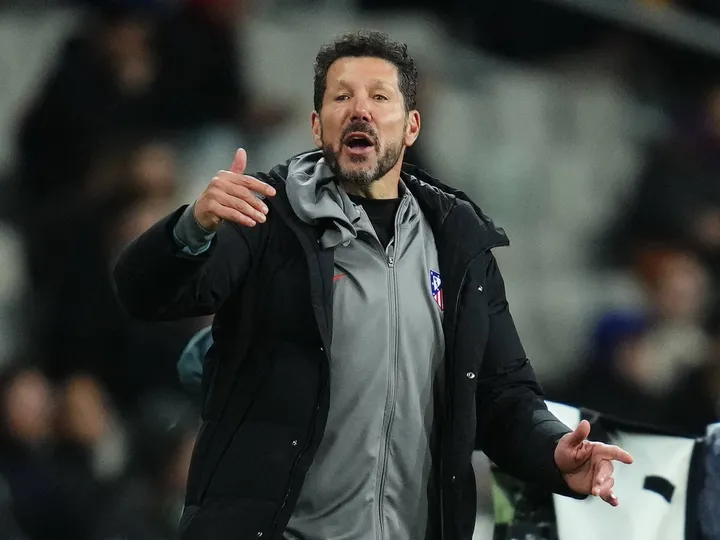 Simeone contacts Chelsea for £35m defender following Romero failure?