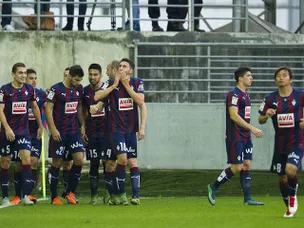 Eibar ease past 10-man Getafe