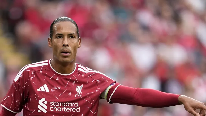 'I want him to stay' - Virgil van Dijk's plea in the closing days of the window