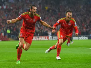 Gareth Bale strike puts Wales ahead