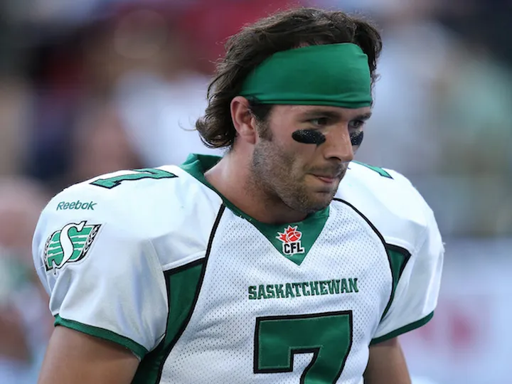 Chiefs sign CFL's Dressler