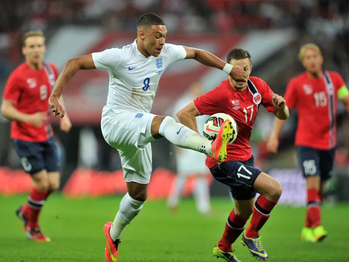 Ox 'chose Liverpool after Southgate talks'
