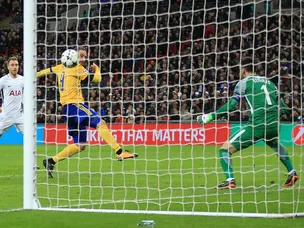 Spurs squander lead to crash out