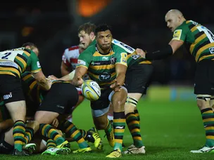 Stephen Myler kicks Saints to win