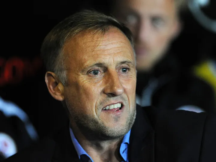 Crawley announce exit of manager Yates